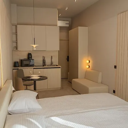 Luxury Budapest 2 דירה