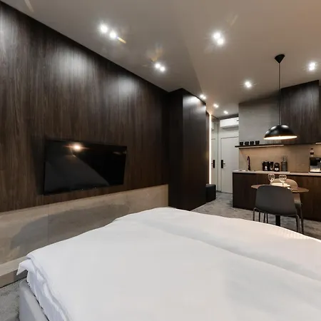 Luxury Budapest 2 * Ujgorod