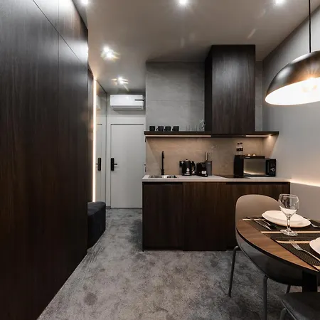 Evuri Budapest 2 Appartamento Užhorod