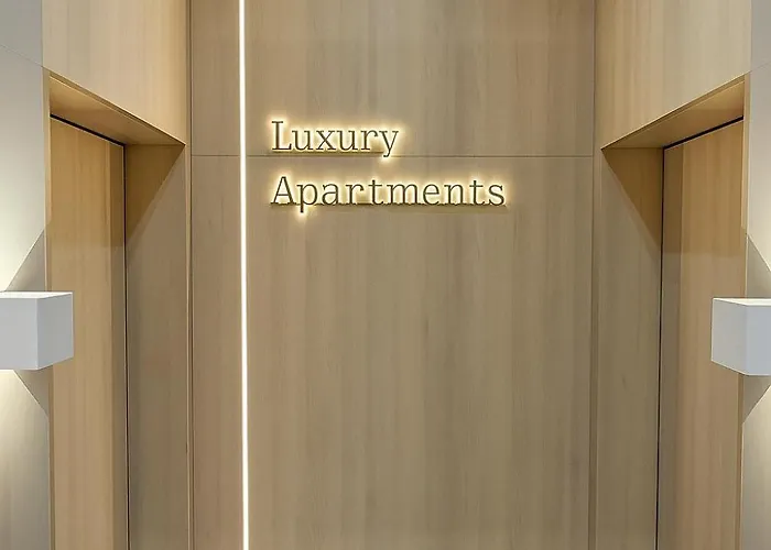 Luxury Budapest 2 אוזהורוד