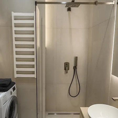 Apartment Luxury Budapest 2 *